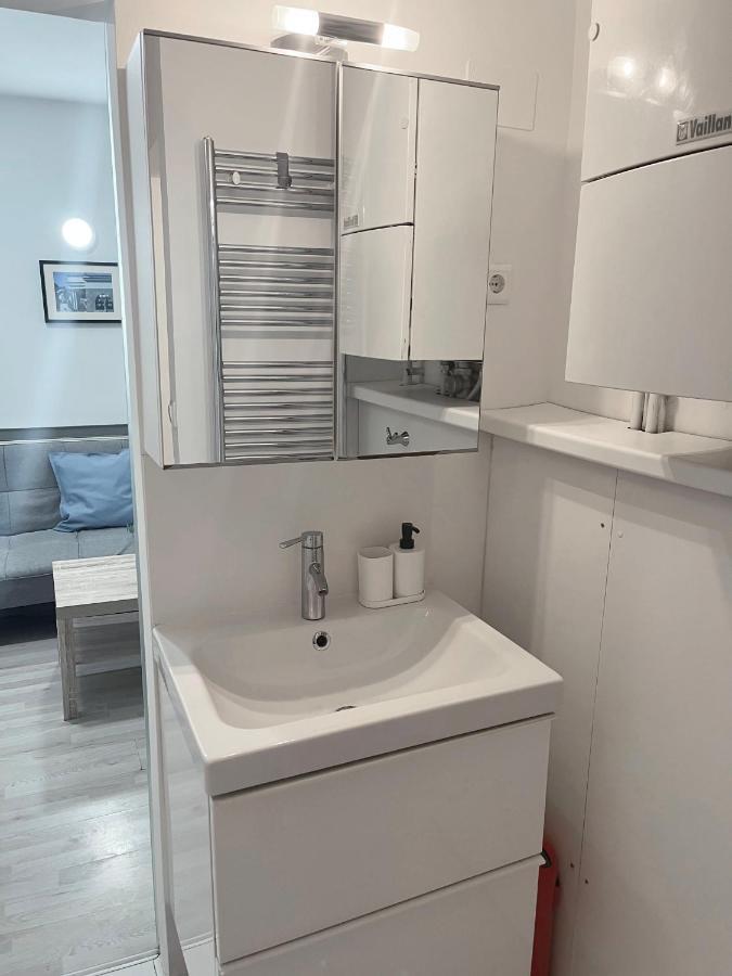 Апартаменты Renovated City Center Apt End Of Sept 23 Любляна Экстерьер фото