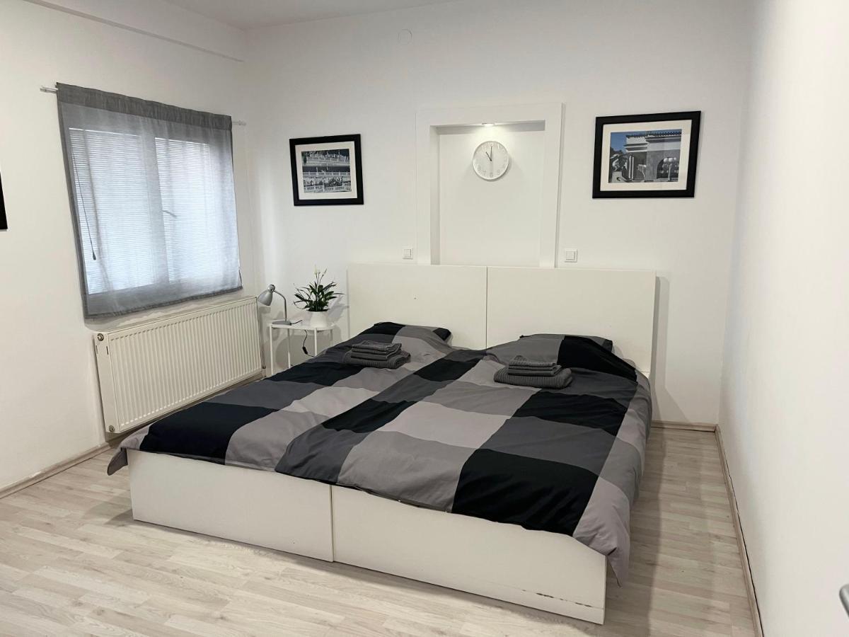 Апартаменты Renovated City Center Apt End Of Sept 23 Любляна Экстерьер фото